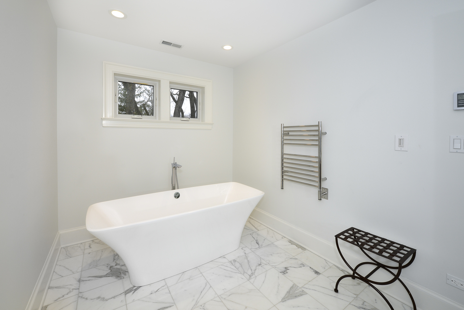 61 Meadowview Road Northfield, IL 60093 - Photo 9 of 17