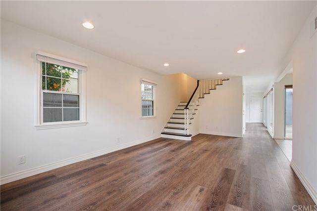 $1,095,000 | 46 Sicilian Walk, Long Beach, CA 90803