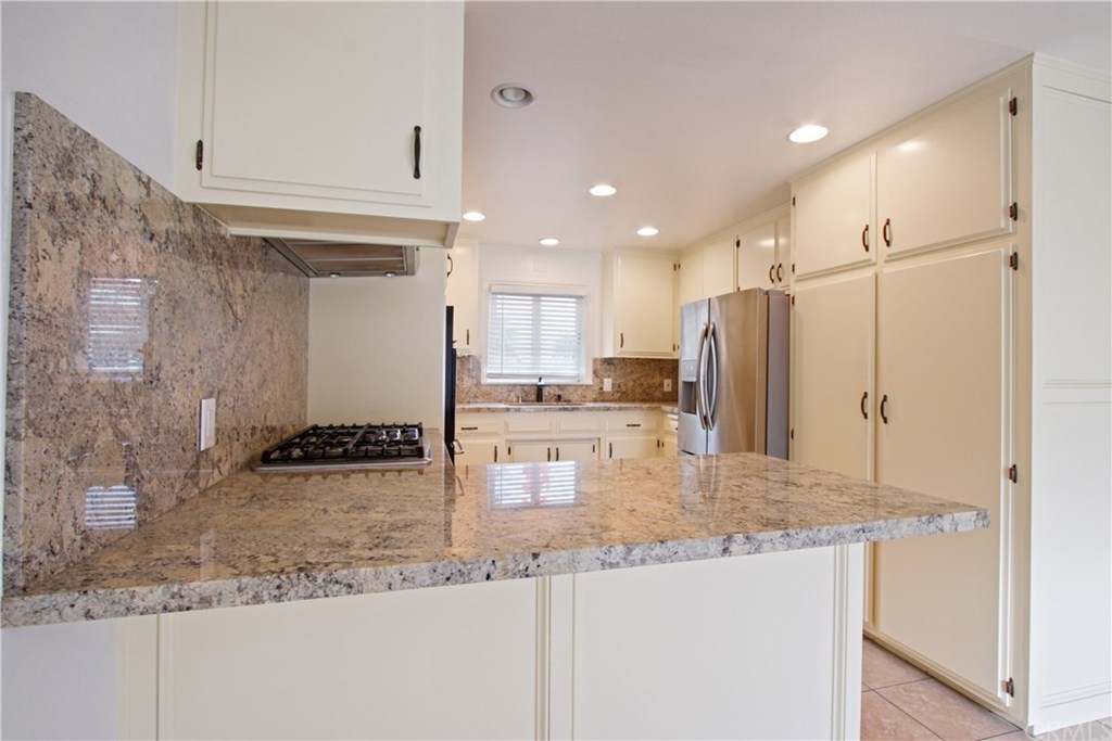 46 Sicilian Walk Long Beach, CA 90803 - Photo 8 of 24