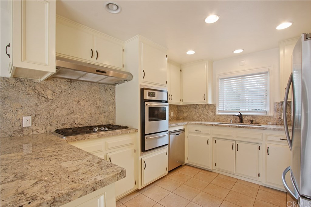 46 Sicilian Walk Long Beach, CA 90803 - Photo 9 of 24