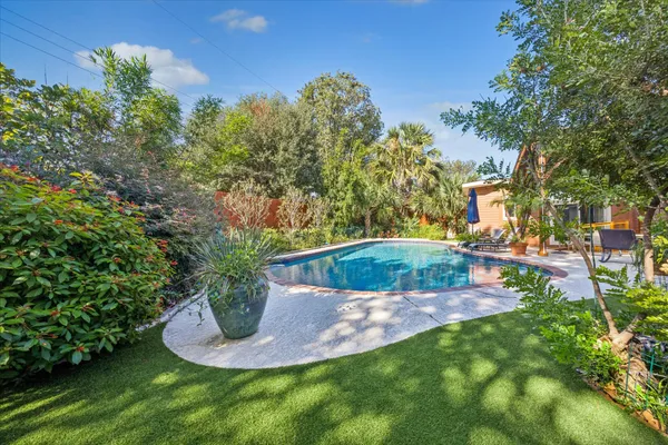 $1,300,000 | 3009 McElroy Drive, Austin, TX 78757