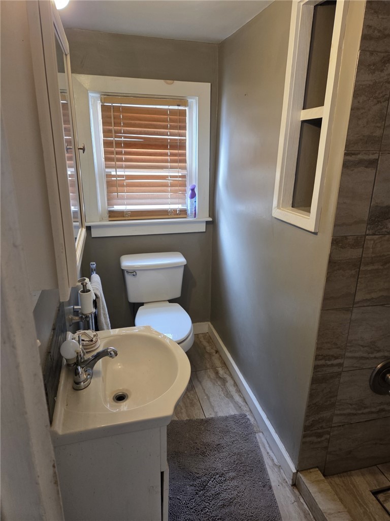 236 State Street Bristol, RI 02809 - Photo 11 of 13