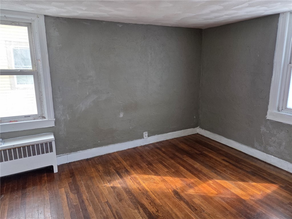 236 State Street Bristol, RI 02809 - Photo 7 of 13