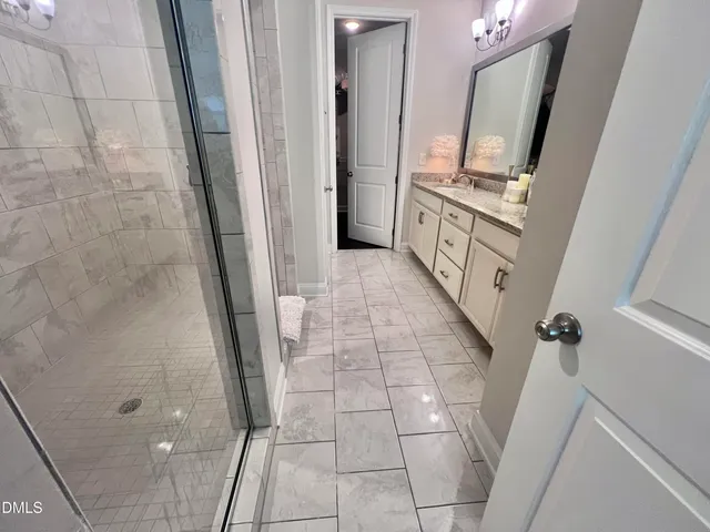 $2,650 | 2510 Rambling Creek Road, Apex, NC 27523