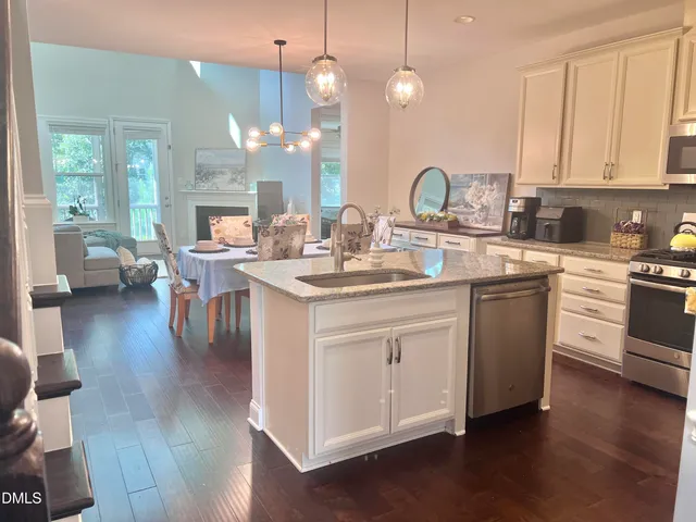 $2,650 | 2510 Rambling Creek Road, Apex, NC 27523