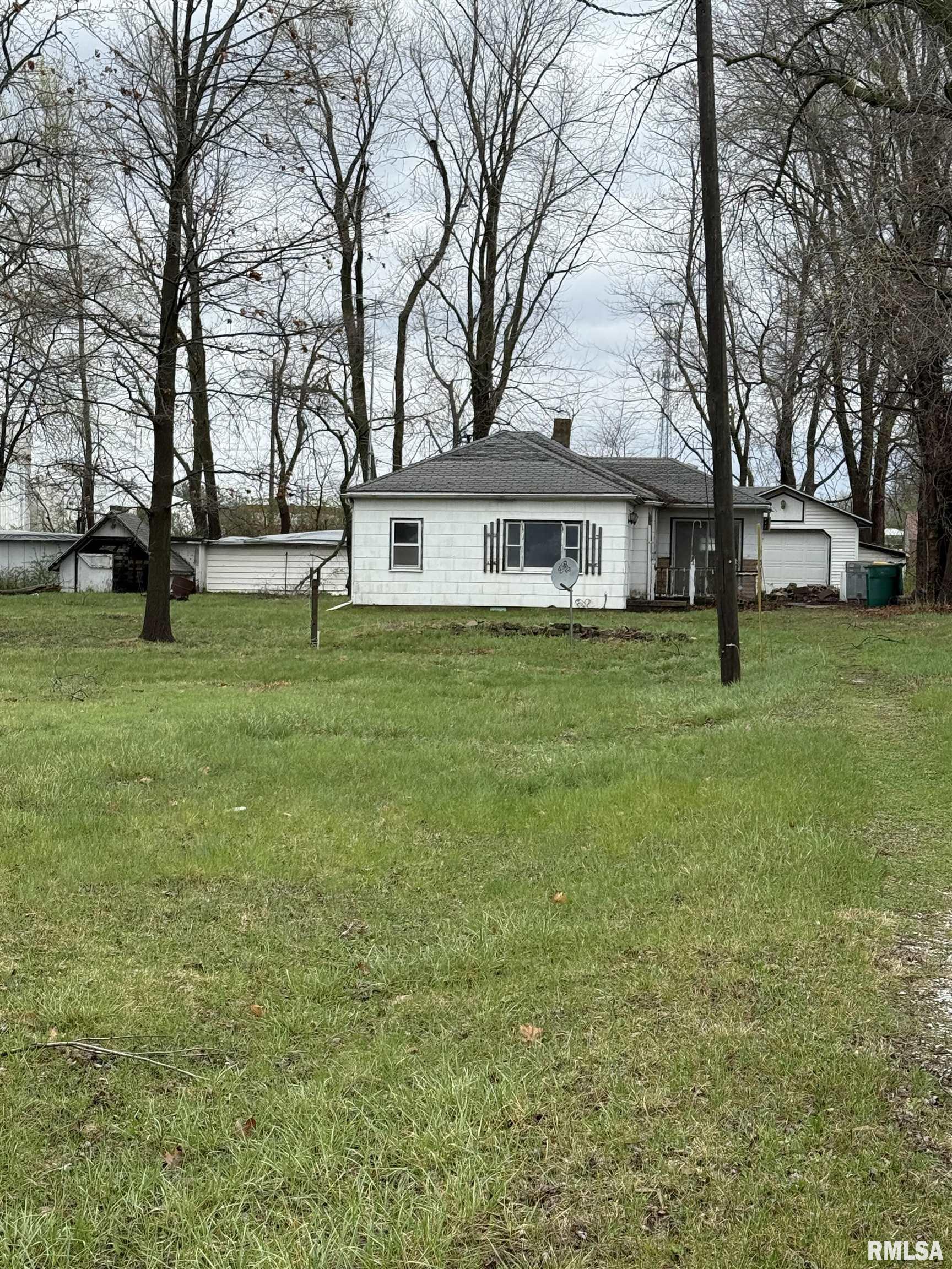 1110 West Piper Street Macomb, IL 61455 - Photo 2 of 2