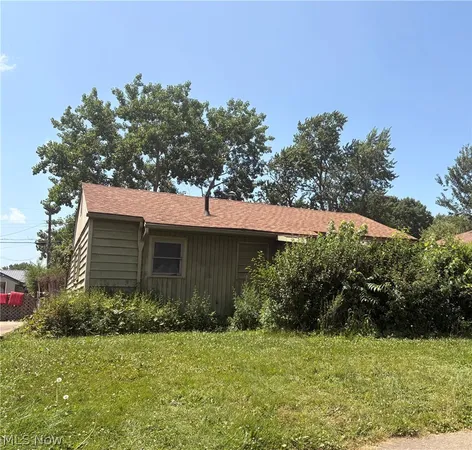 $54,900 | 2017 Willowrow Avenue Northeast, Canton, OH 44705