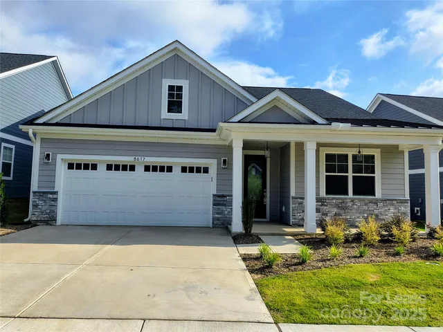 $3,399 | 8629 Chagrin Drive, Unit OASIS, Cornelius, NC 28031