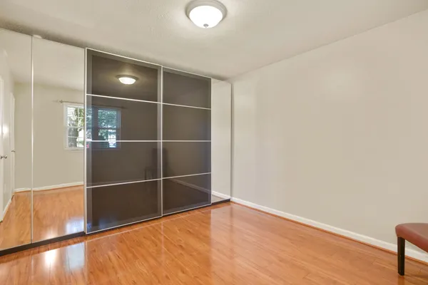 $1,800 | 2919 Willston Place, Unit 101, Falls Church, VA 22044