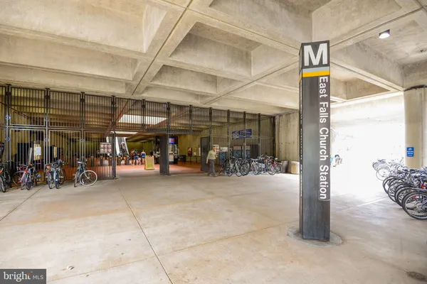 $1,800 | 2919 Willston Place, Unit 101, Falls Church, VA 22044