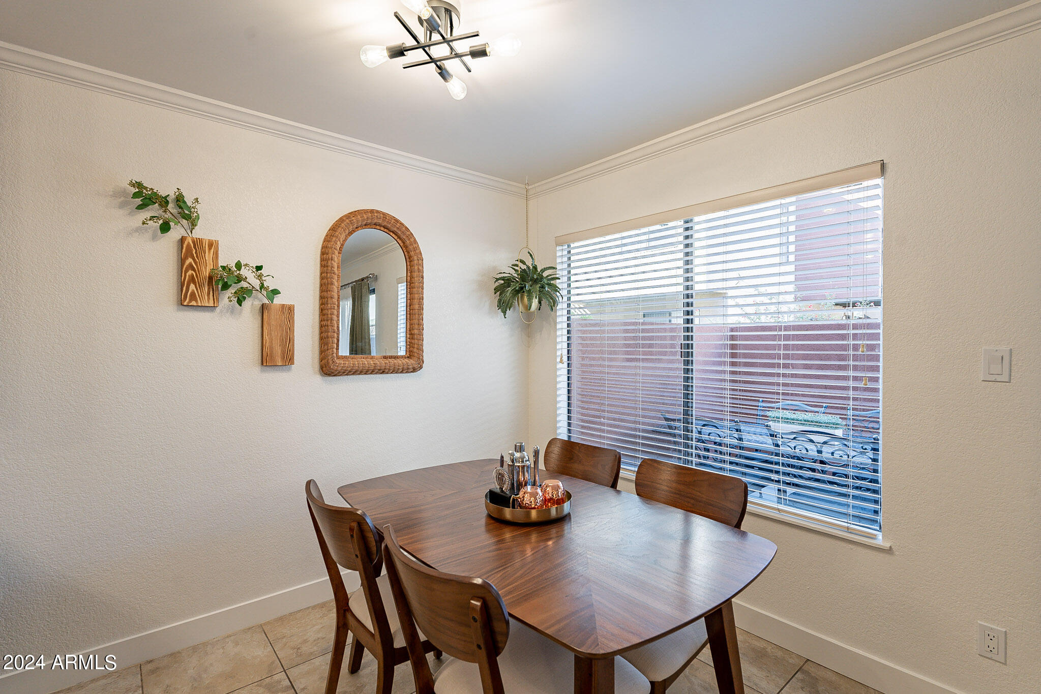 3500 North Hayden Road, Unit 1005 Scottsdale, AZ 85251 - Photo 13 of 51 a view of a dining room with furniture and window