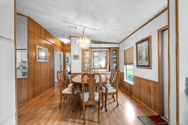 $2,300 | 7894 Southeast Saratoga Drive, Hobe Sound, FL 33455