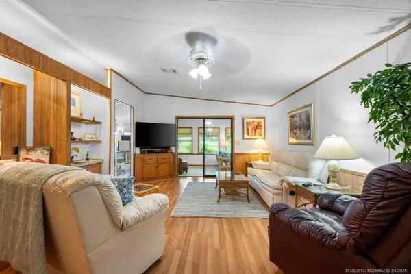 $2,300 | 7894 Southeast Saratoga Drive, Hobe Sound, FL 33455