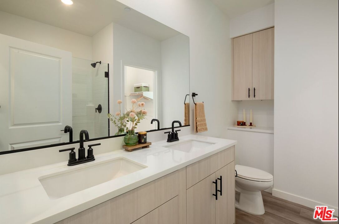 2724 North Rana Way Los Angeles, CA 90039 - Photo 11 of 11