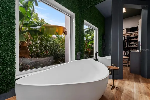 $7,950,000 | 9343 Tibet Pointe Circle, Windermere, FL 34786