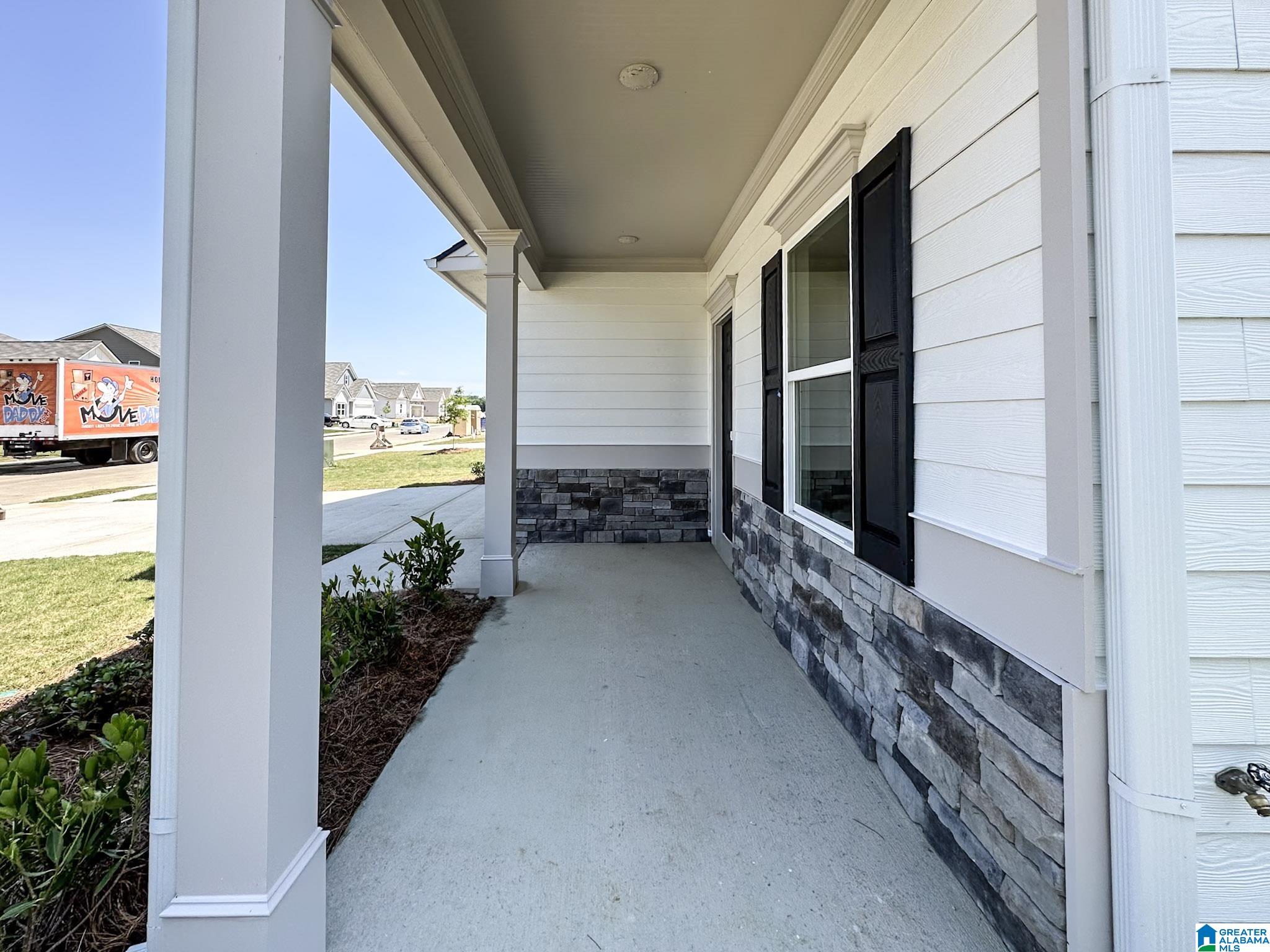 5485 Headwinds Lane Bessemer, AL 35022 - Photo 4 of 50
