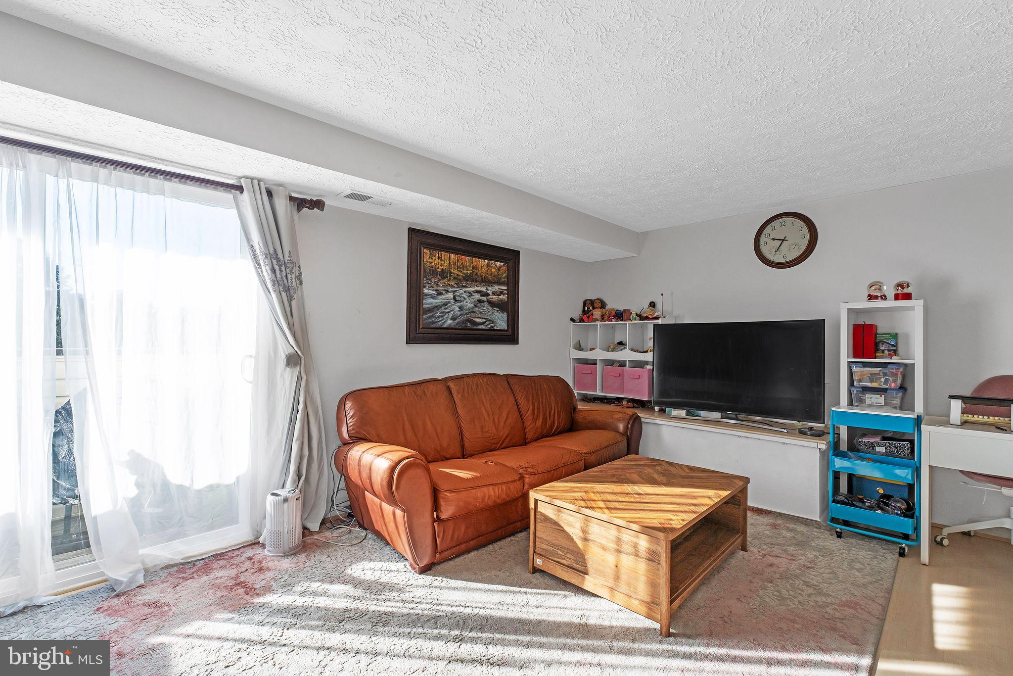 19501 Gunners Branch Road, Unit F Germantown, MD 20876 - Photo 10 of 32