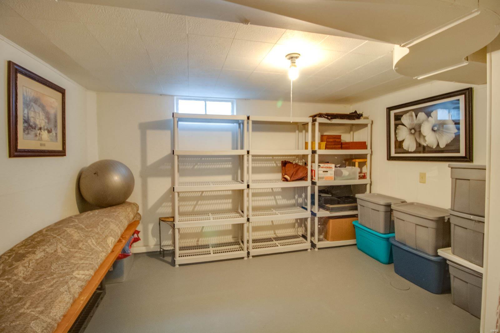 903 Pardee Road Godfrey, IL 62035 - Photo 30 of 50 Gallery Image 30