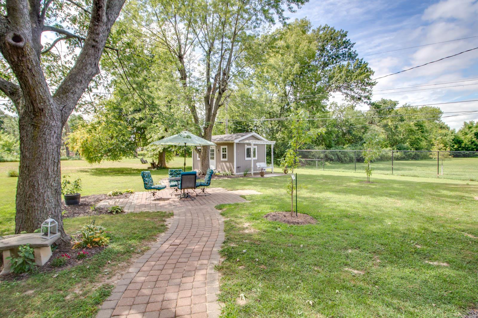 903 Pardee Road Godfrey, IL 62035 - Photo 40 of 50 Gallery Image 40
