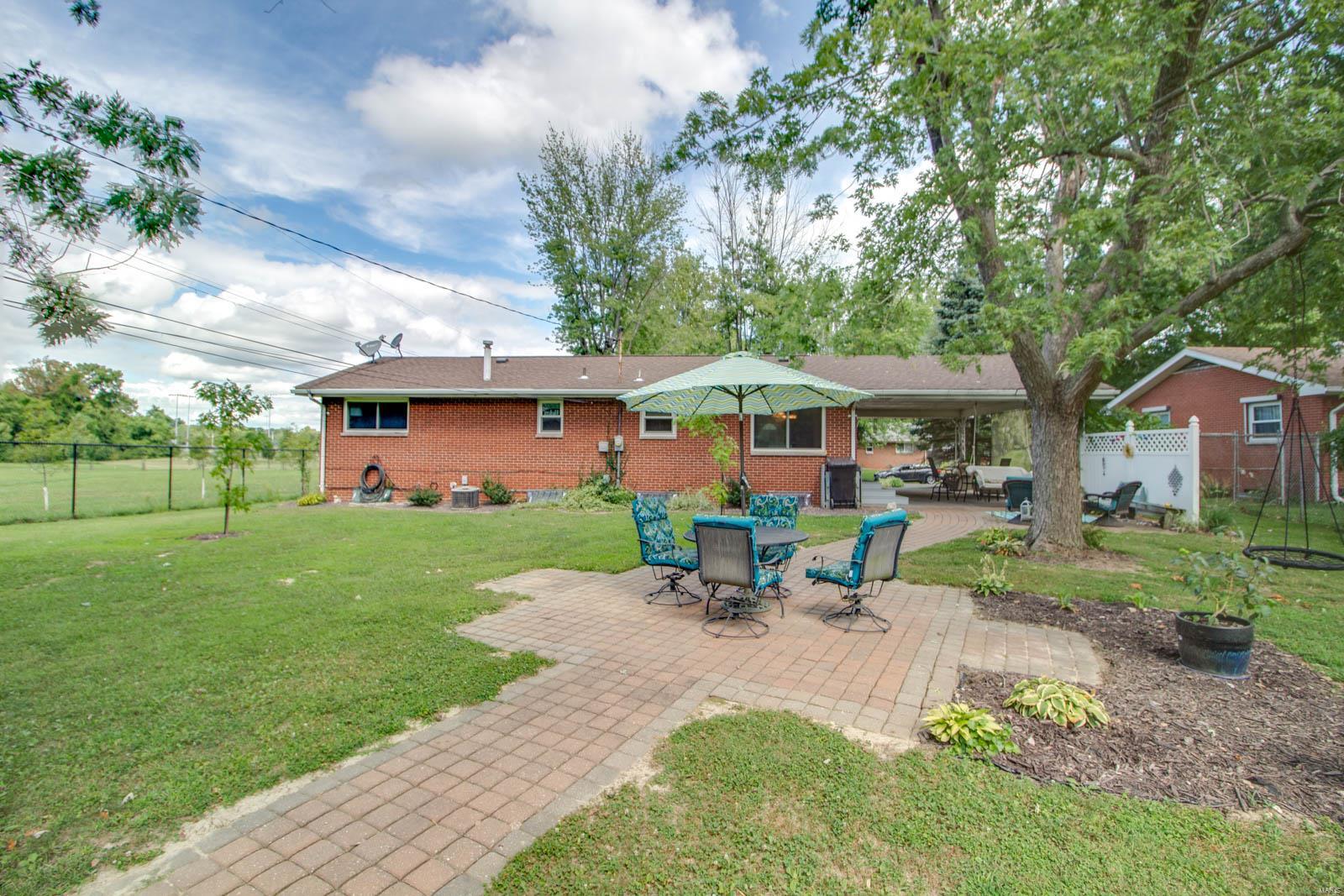 903 Pardee Road Godfrey, IL 62035 - Photo 45 of 50 Gallery Image 45