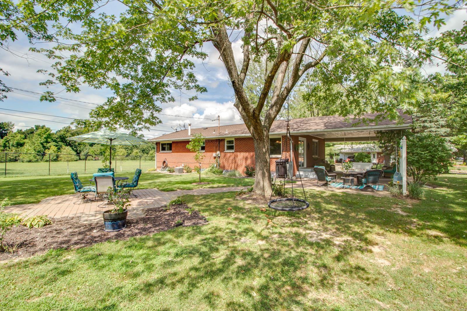 903 Pardee Road Godfrey, IL 62035 - Photo 47 of 50 Gallery Image 47