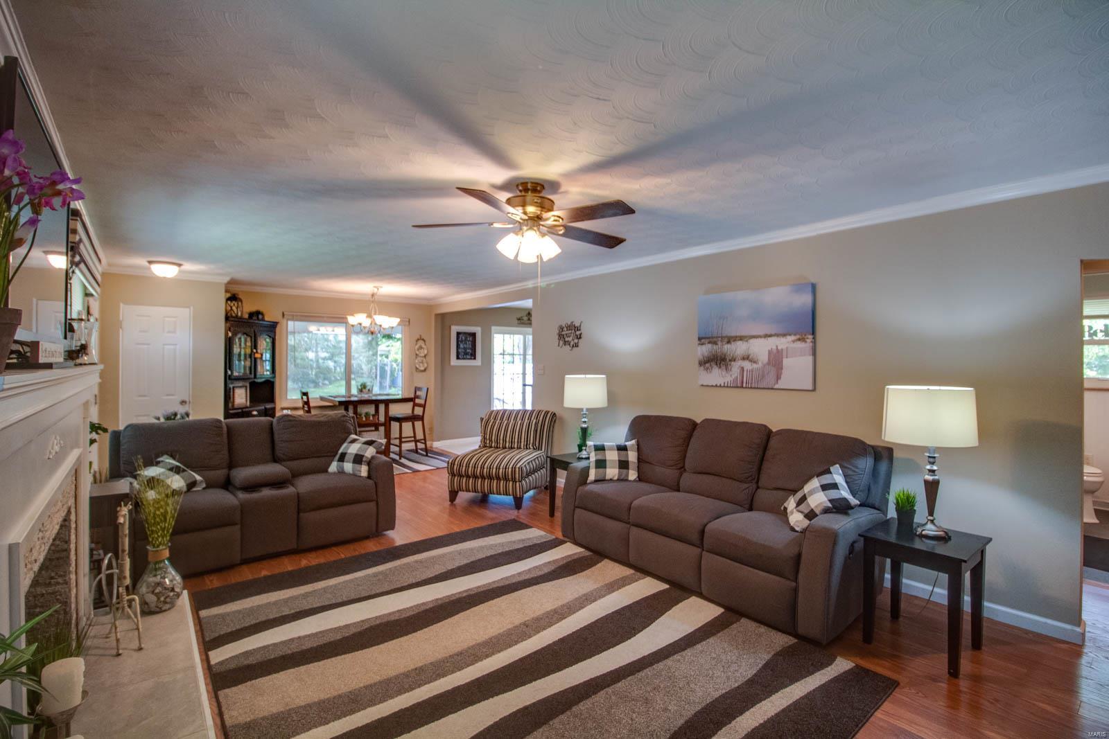 903 Pardee Road Godfrey, IL 62035 - Photo 7 of 50 Gallery Image 7