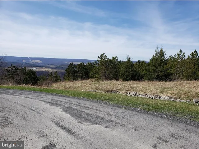 $74,900 | 12223 Summit Place, Frostburg, MD 21532