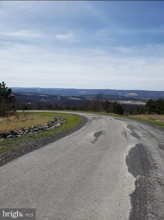 $74,900 | 12223 Summit Place, Frostburg, MD 21532