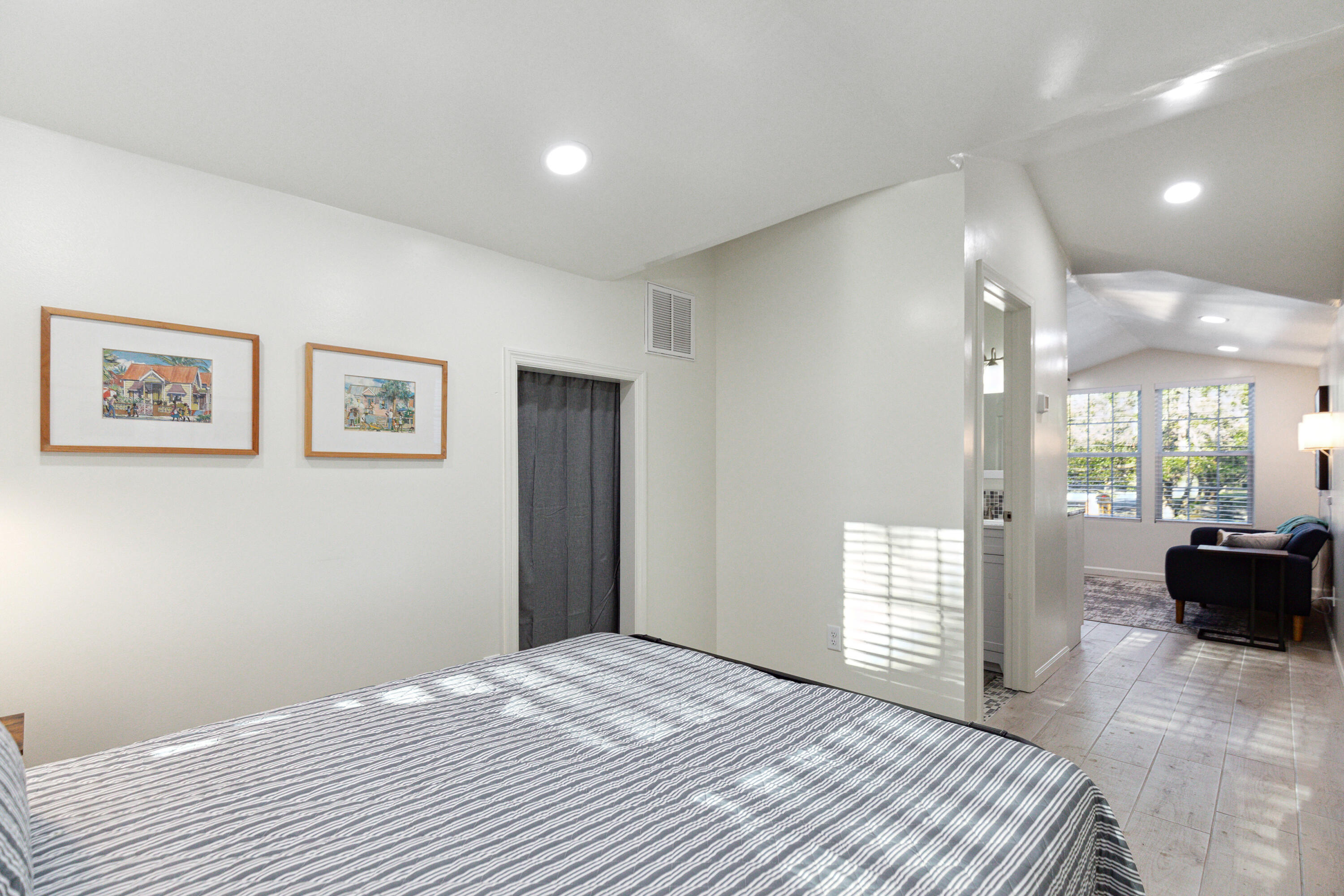 1717 Tower Battery Road Charleston, SC 29412 - Photo 19 of 25 1717TowerBatteryRd-KeenEyeMarketing-021