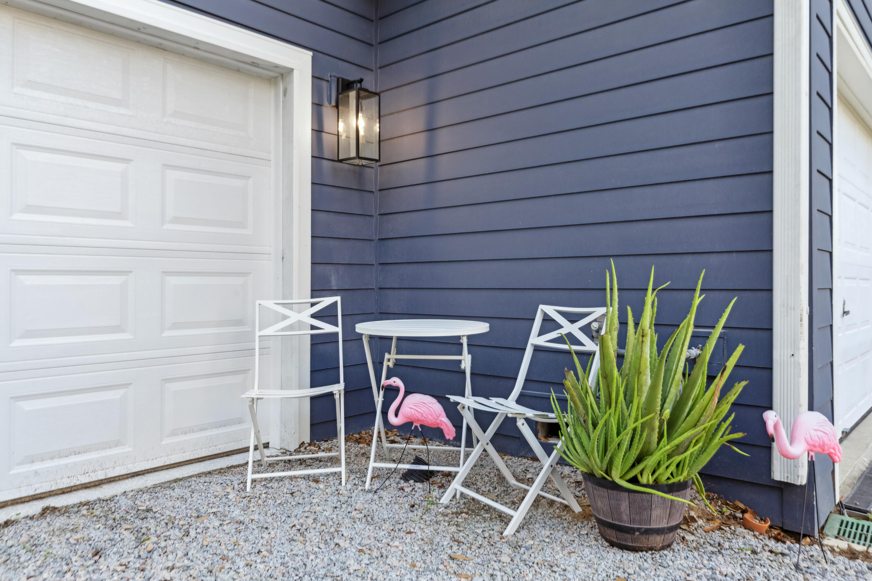 1717 Tower Battery Road Charleston, SC 29412 - Photo 2 of 25 1717TowerBatteryRd-KeenEyeMarketing-004