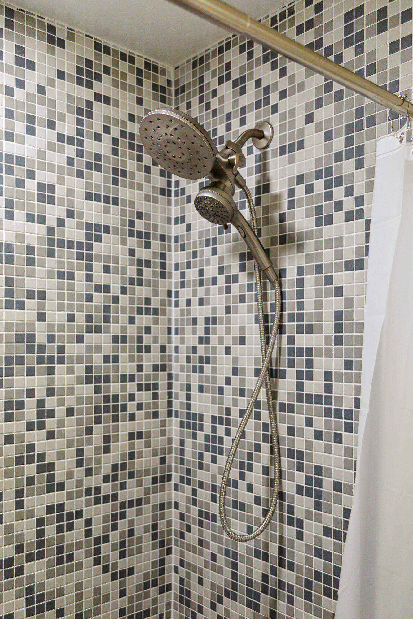 1717 Tower Battery Road Charleston, SC 29412 - Photo 22 of 25 1717TowerBatteryRd-KeenEyeMarketing-024