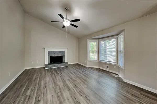 $1,940 | 434 Robin Hood Drive, Douglasville, GA 30134