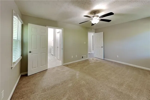 $1,940 | 434 Robin Hood Drive, Douglasville, GA 30134