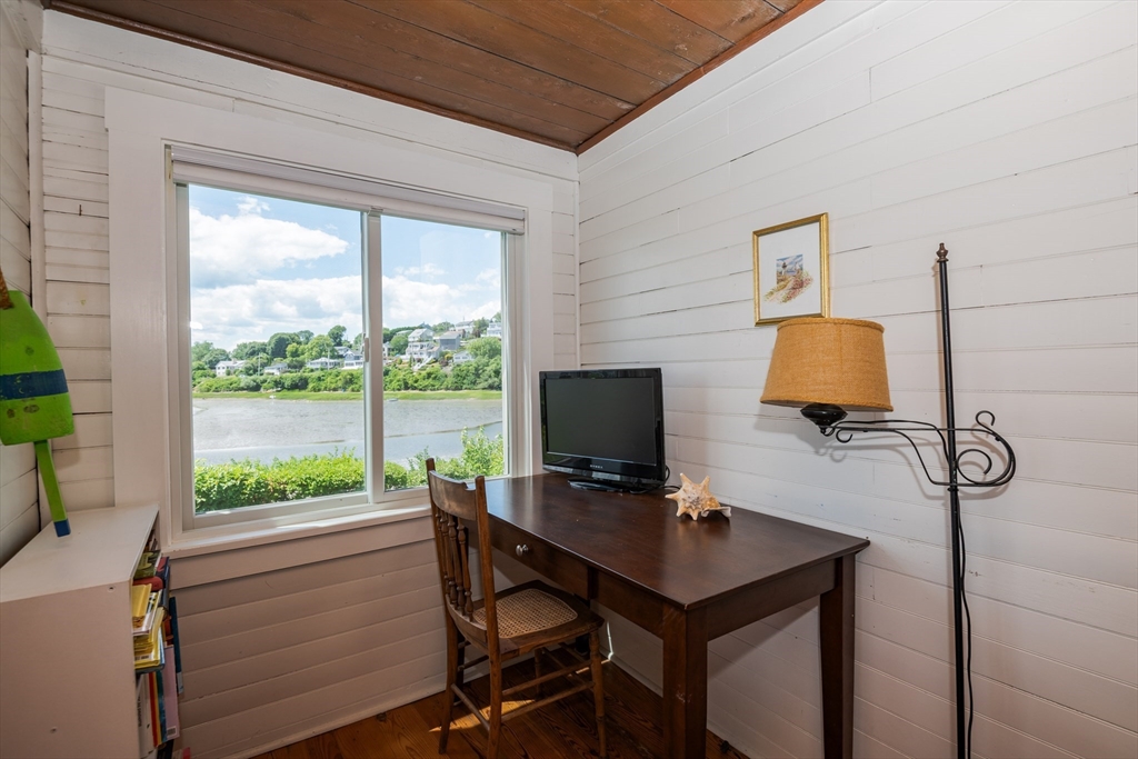 33 Bay Road, Unit 33 Ipswich, MA 01938 - Photo 8 of 40