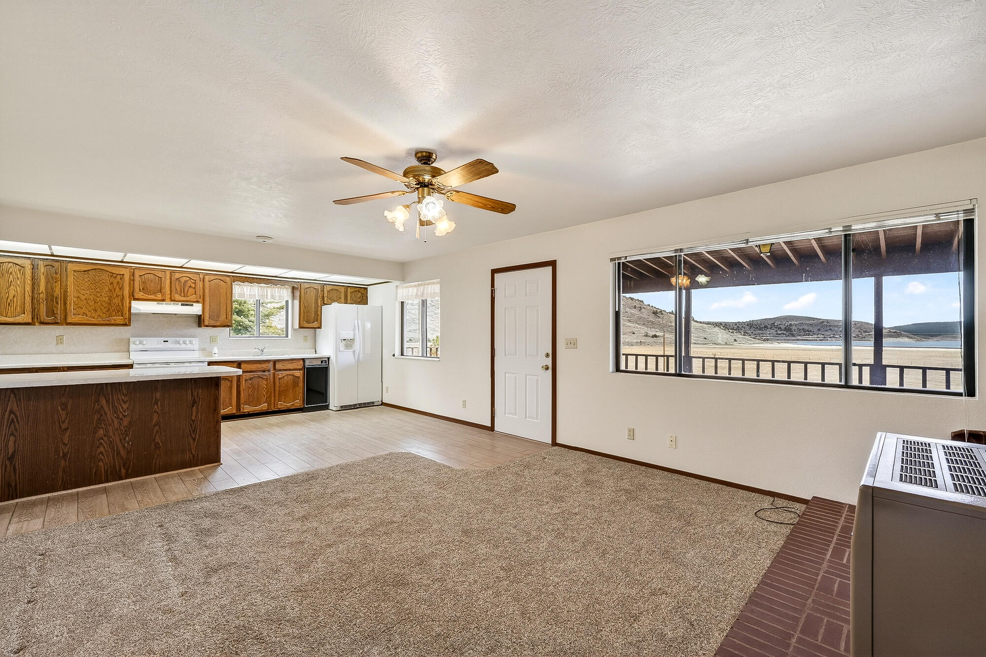 297 West Shore Road Panguitch, UT 84759 - Photo 15 of 58 297 S West Lake Shore-19