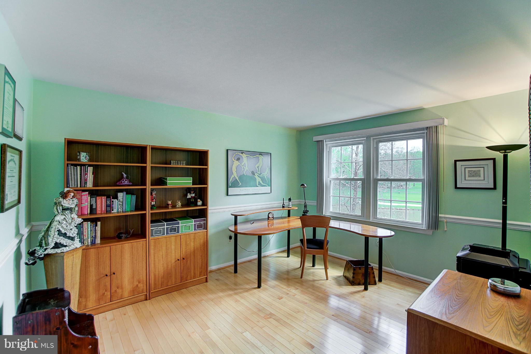 2155 Greenkeepers Court Reston, VA 20191 - Photo 14 of 29 Bedroom