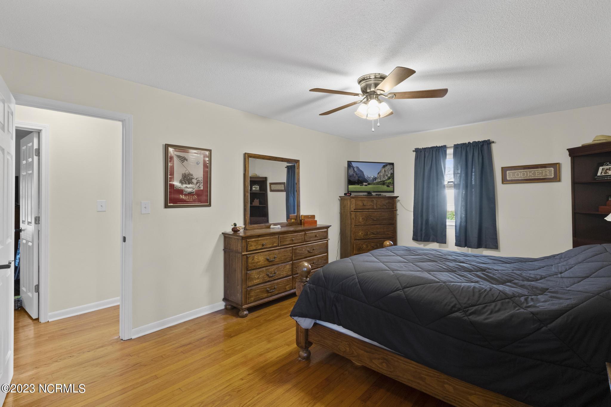 23 Edith Drive Jacksonville, NC 28540 - Photo 17 of 30 IMG_5540