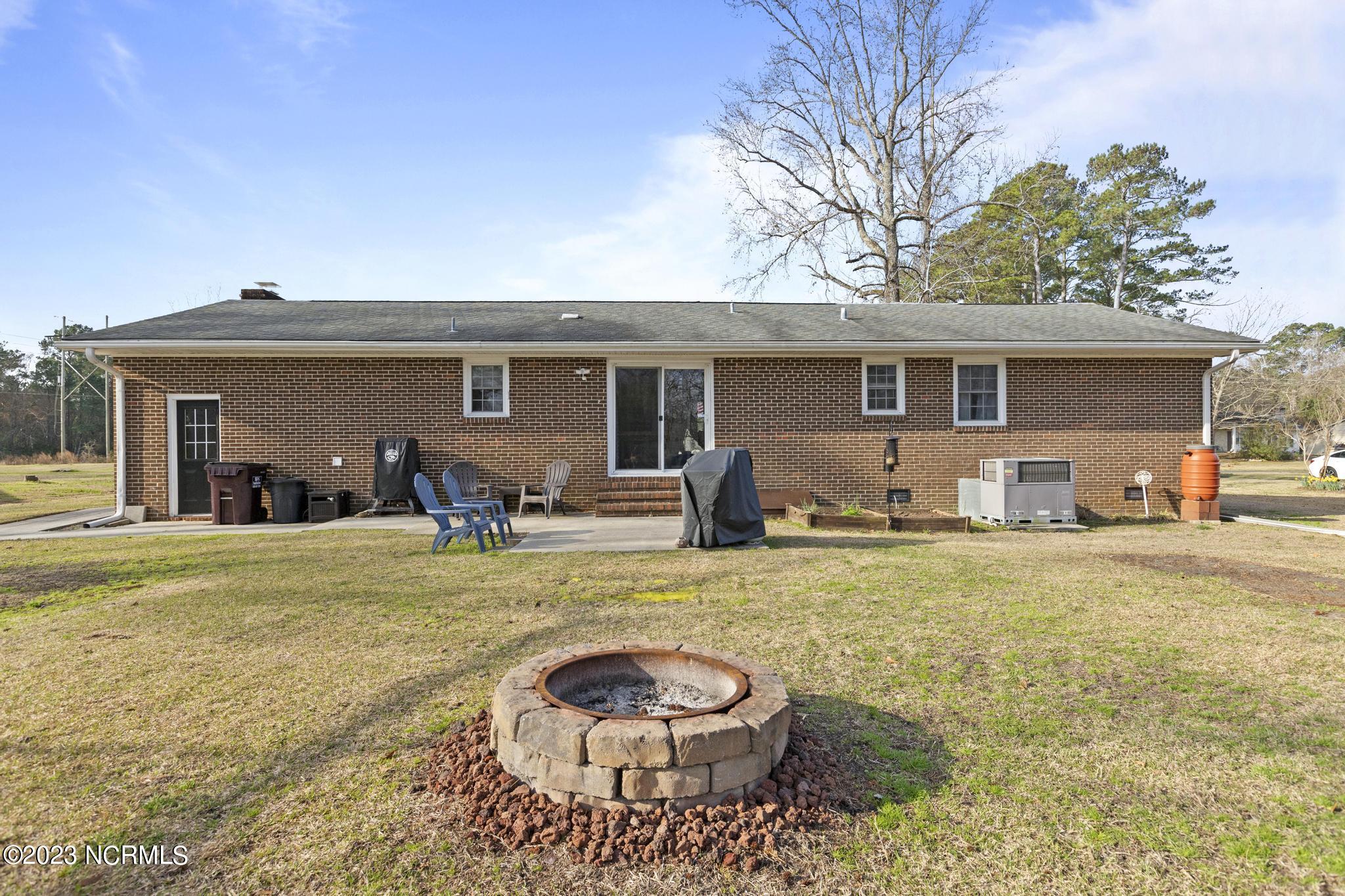 23 Edith Drive Jacksonville, NC 28540 - Photo 27 of 30 IMG_5557