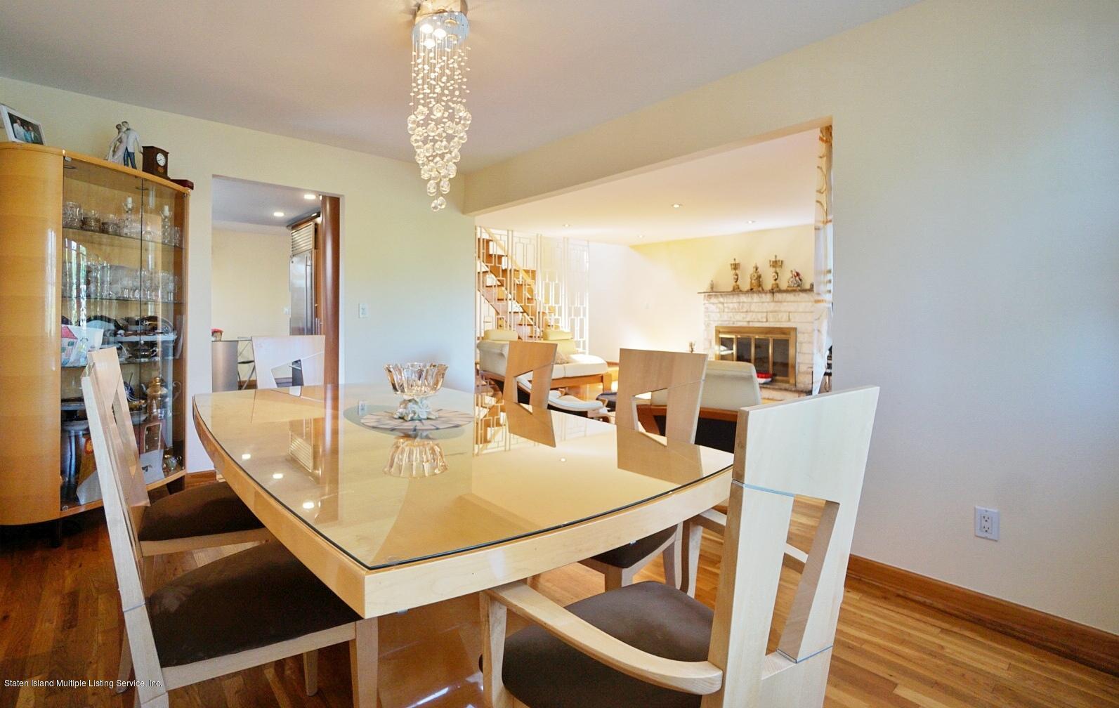 2223 Clove Road Staten Island, NY 10305 - Photo 12 of 46 (12) Dining Room