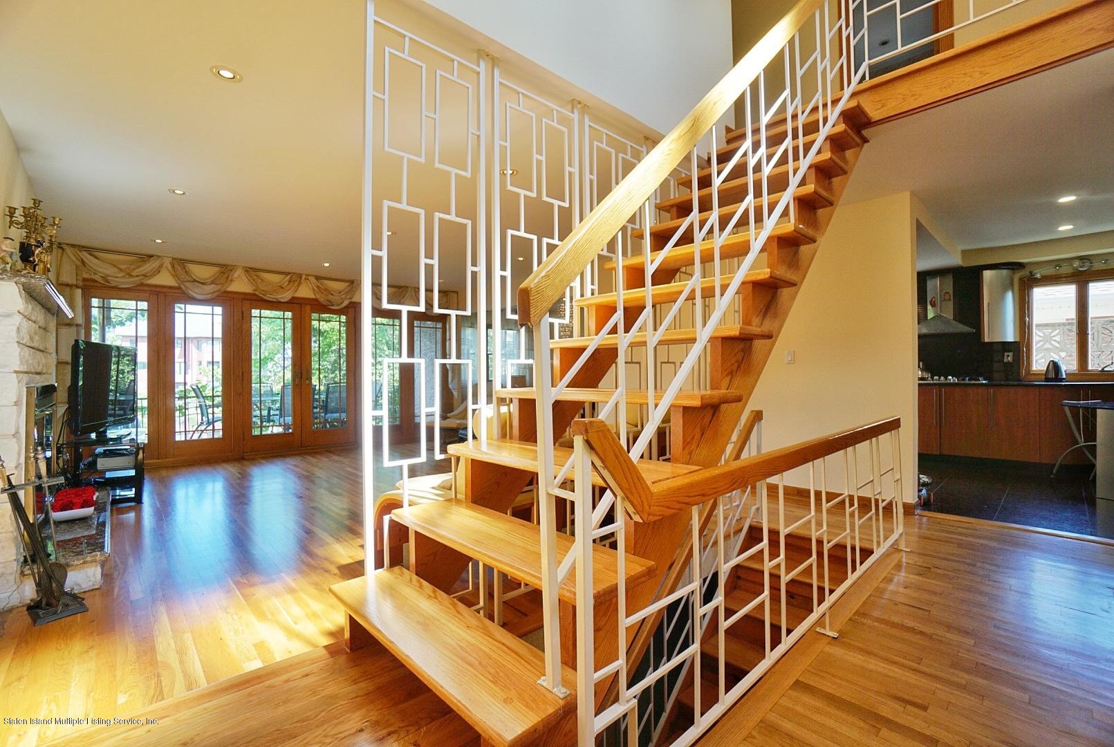2223 Clove Road Staten Island, NY 10305 - Photo 5 of 46 (5) Foyer and Staircase Main Level