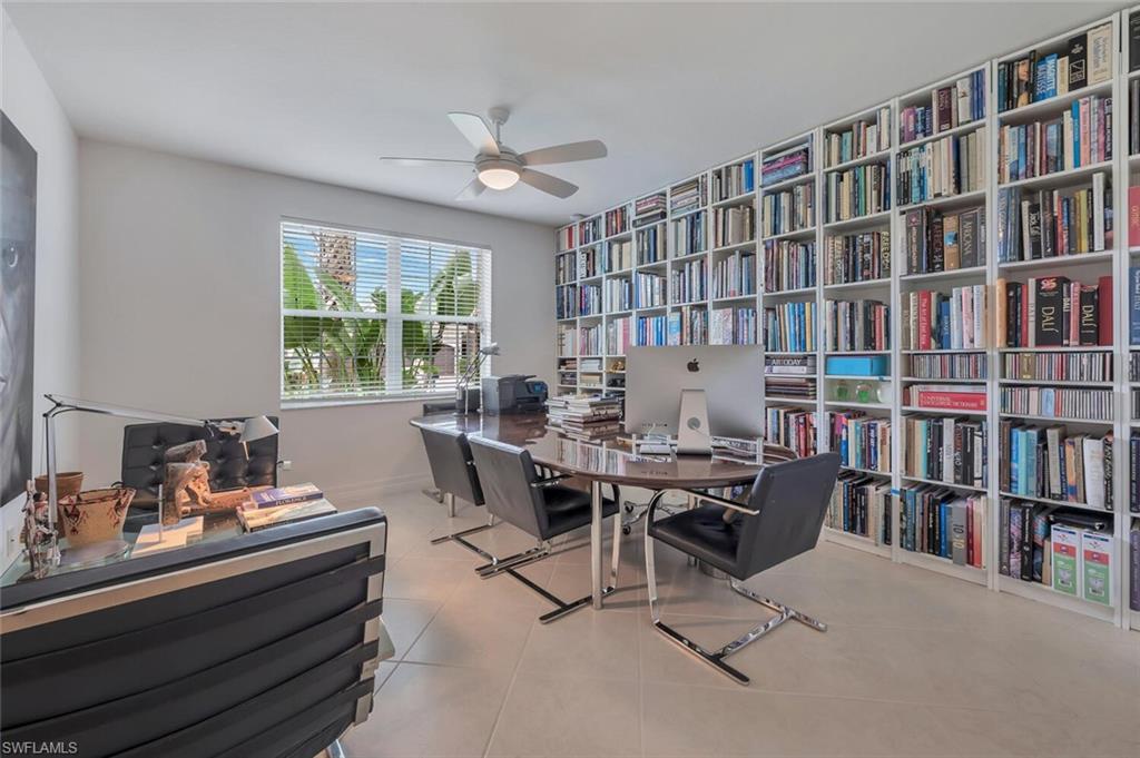 6577 Marbella Lane Naples, FL 34105 - Photo 17 of 45