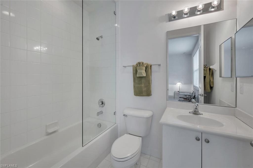 6577 Marbella Lane Naples, FL 34105 - Photo 29 of 45