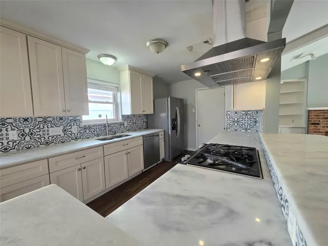 $2,200 | 3227 Dalview Street, Houston, TX 77091