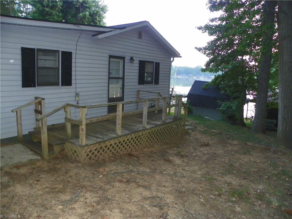 1240 Riverview Road Lexington, NC 27292 - Photo 13 of 13 Side view