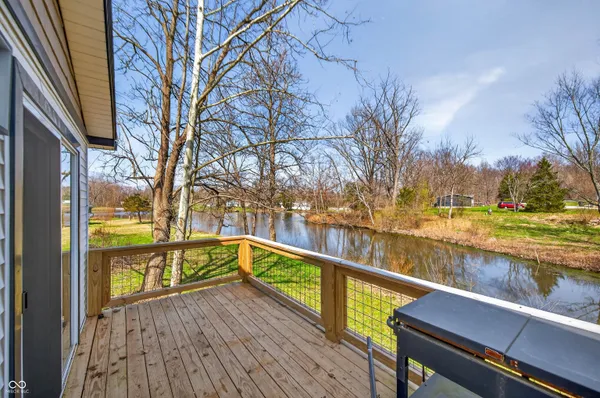 $230,000 | 301 Beech Road, North Vernon, IN 47265