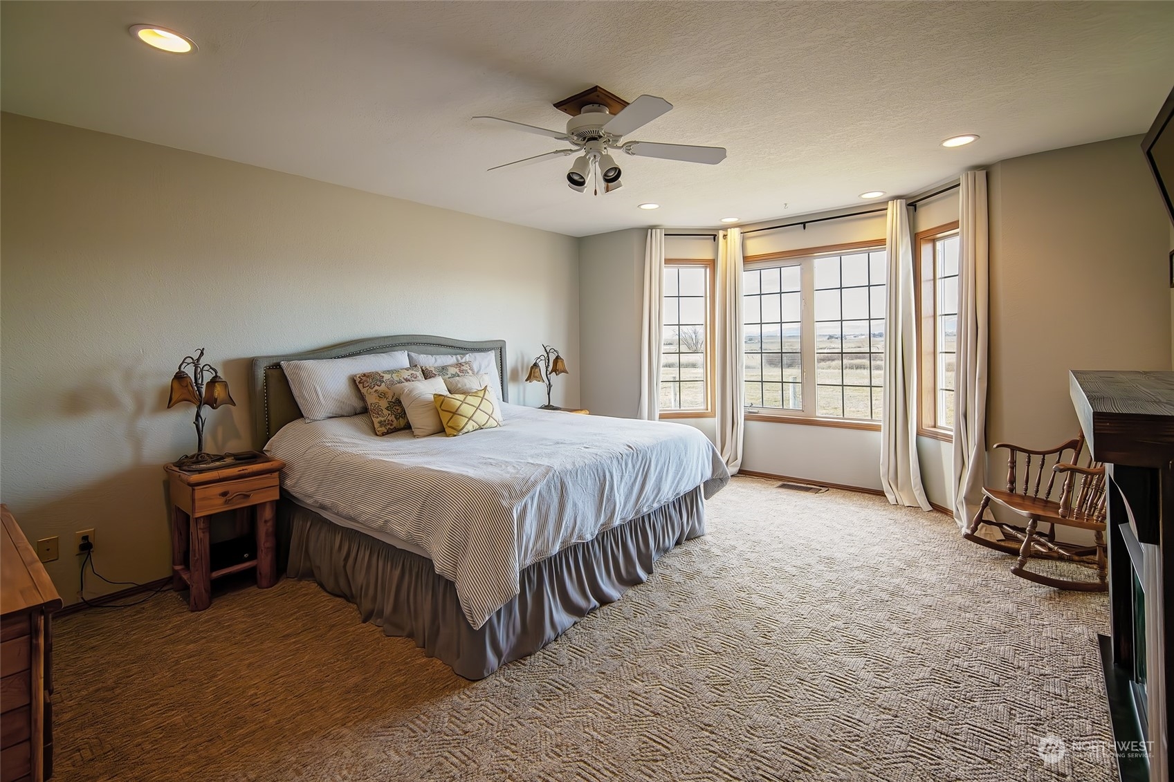 3521 Thrall Road Ellensburg, WA 98926 - Photo 12 of 40 Gallery Image 12