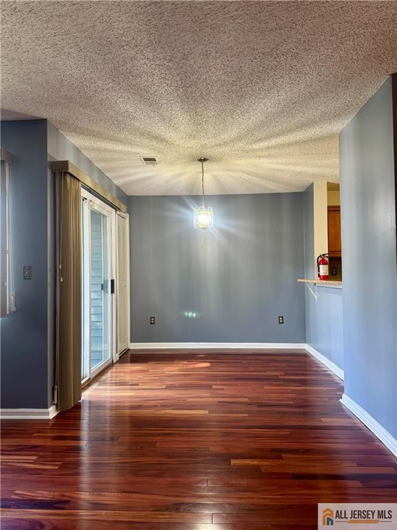 826 Edpas Road, Unit 826 New Brunswick, NJ 08901 - Photo 4 of 18