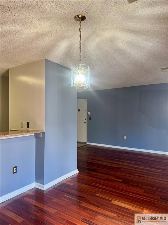 826 Edpas Road, Unit 826 New Brunswick, NJ 08901 - Photo 6 of 18