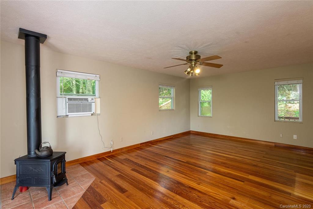 58 Allen Road Brevard, NC 28712 - Photo 21 of 43 Gallery Image 21