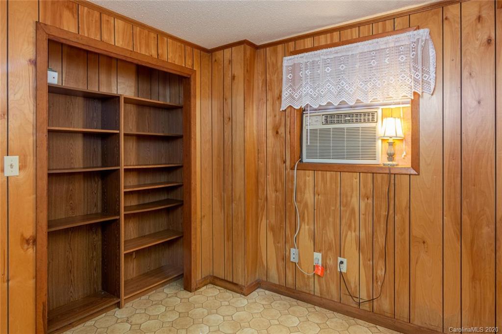 58 Allen Road Brevard, NC 28712 - Photo 31 of 43 Gallery Image 31